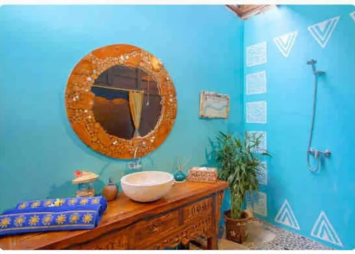 Surf Joglo Apartment